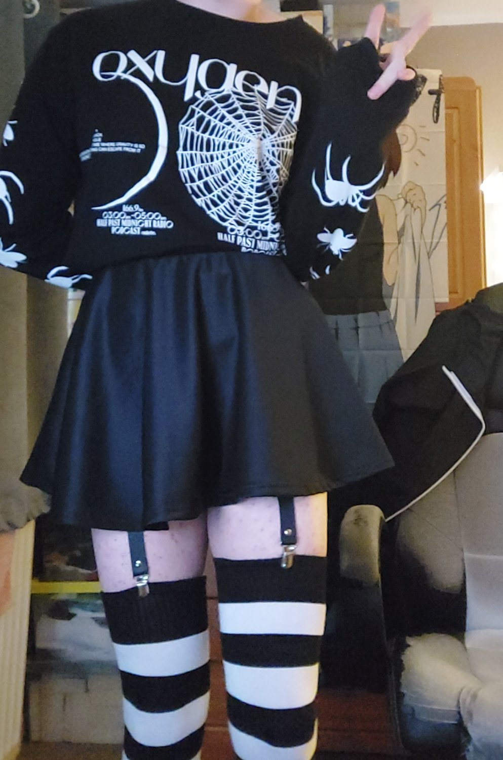 Goth femboy with a fat ass~ #41QGmxxU