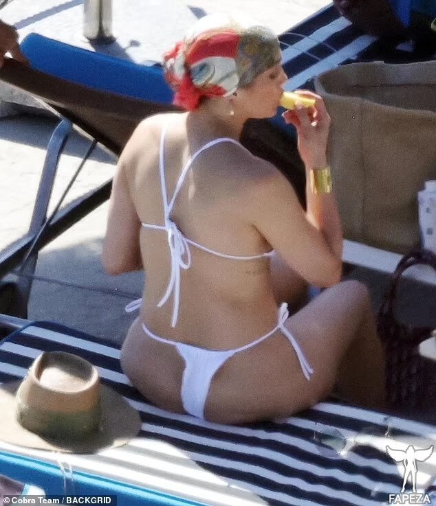 Jennifer Lopez - JLO #uJoXVYk3