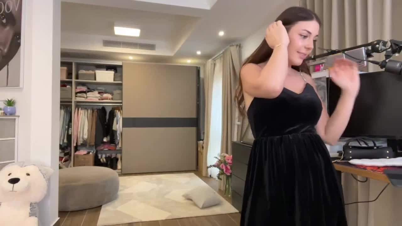 pool live aurora star and mellow try on - Porn - EroMe