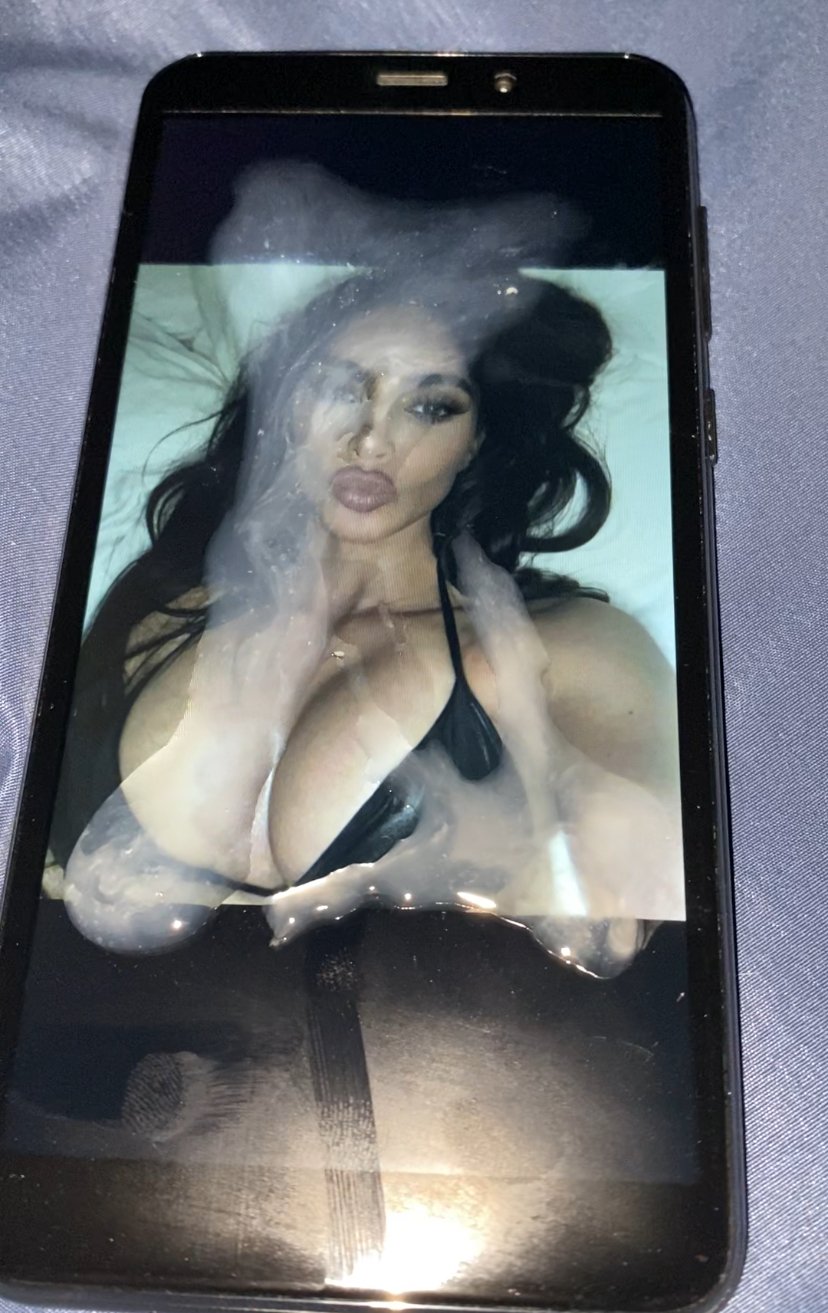 kim kardashian cum tribute #OwZAl2SX