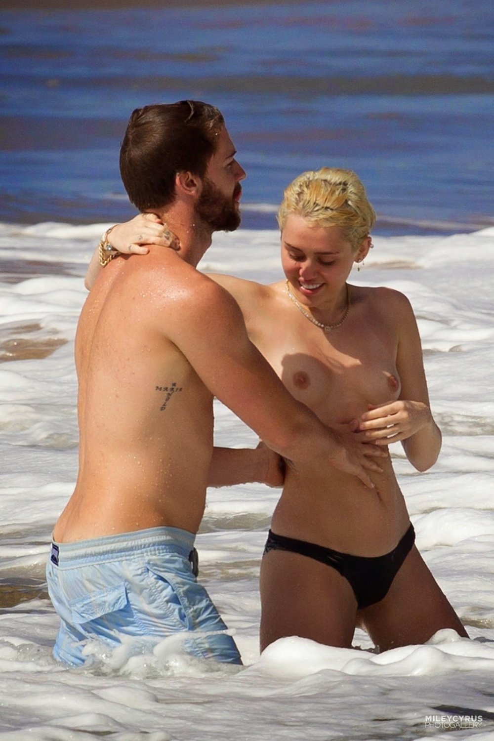 Celebrity nudes M.i.l.e.y. C.y.r.u.s. #s1HsIB0V