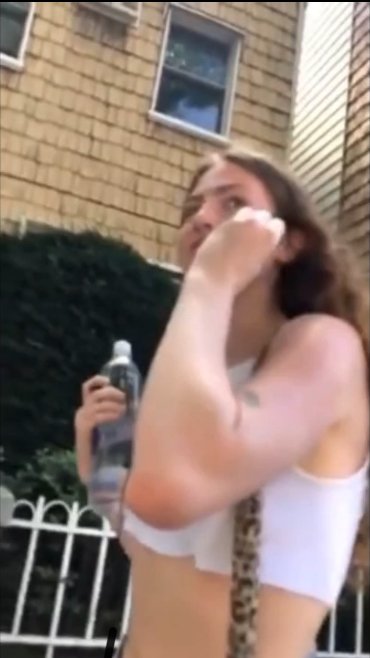 Pick-up artist smashing a tiny white girl on his BBC #b3BC0Vpw