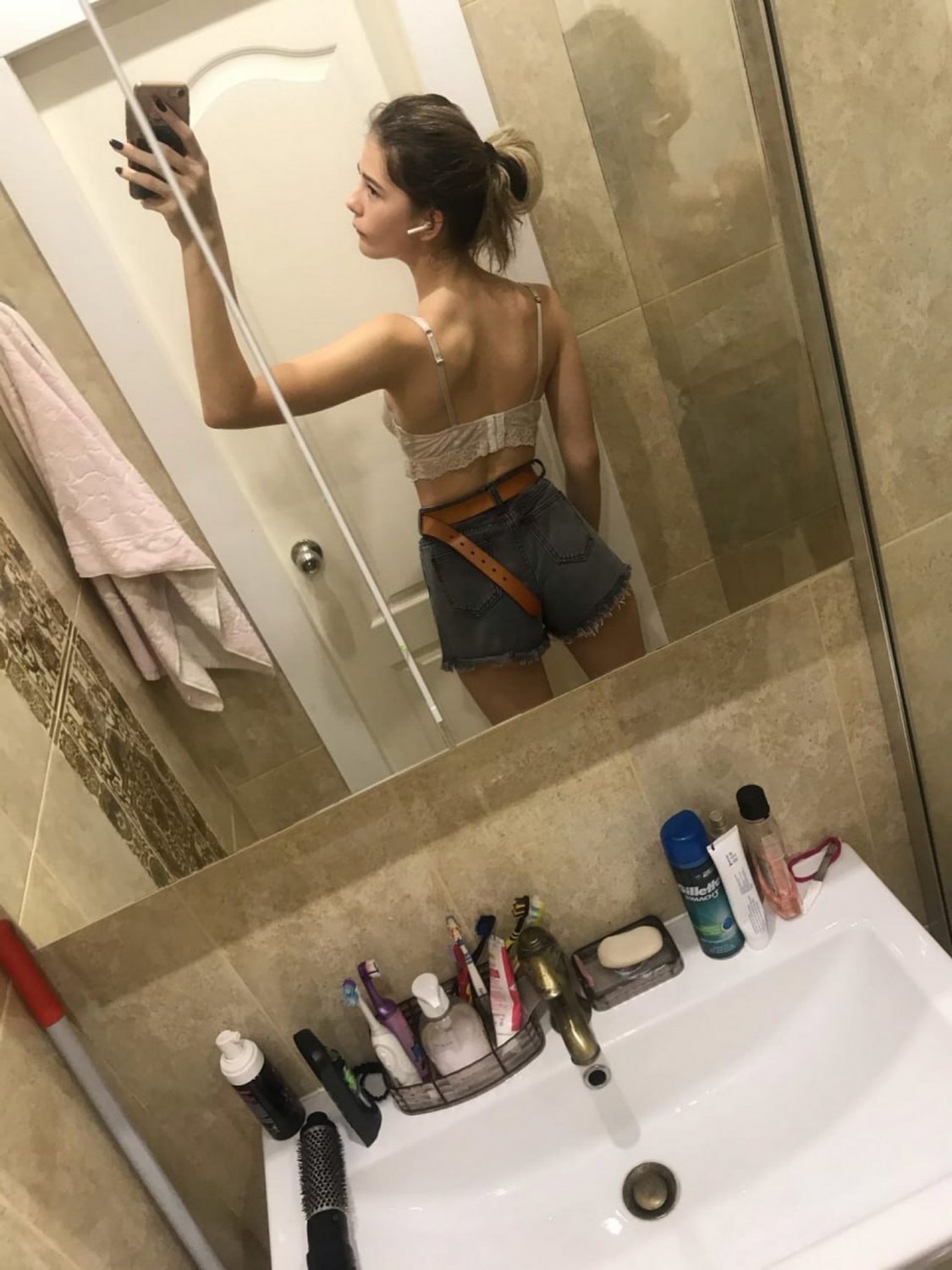Nice Perky Tits #C0O2sVlN