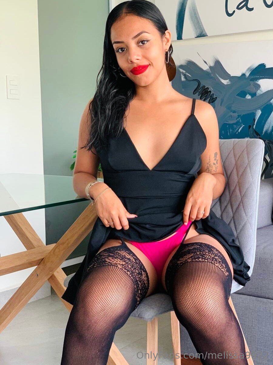 Me entrevistan como hotwife y termino cogi€ndo frente a mi cornudo #CojwF23X