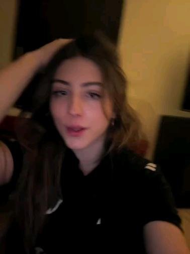 Sofia Espanha a beleza , nova video e foto lindo...Sofia muito fofinha e gostosa !!! #1BucvkCi